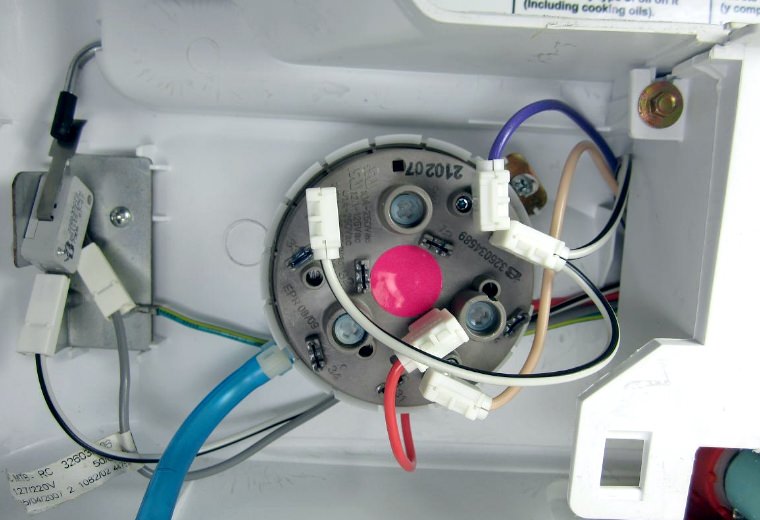 Замена датчика воды в стиральной машине Vimar